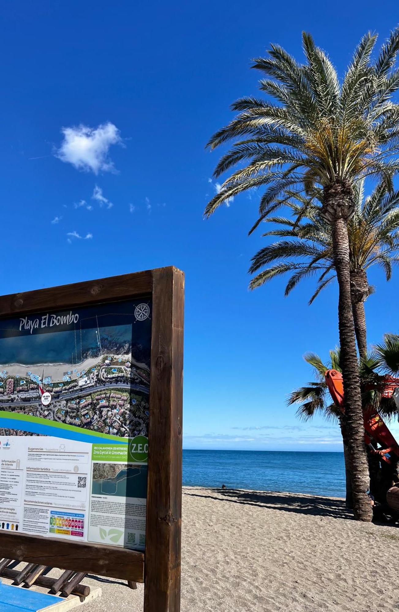 Acacias - El Bombo * La Cala De Mijas